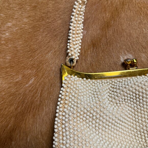 Vintage White Beaded Handbag with Coin Purse, 1950s Pearlcore Evening Bag - Picture 7 of 13